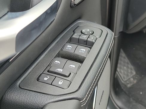 New 2026 RAM 1500 Rebel image 18