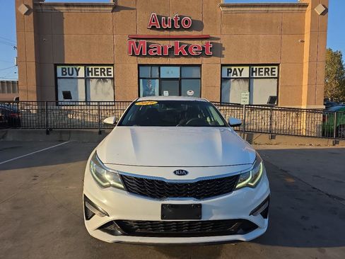 Used 2019 Kia Optima LX image 2