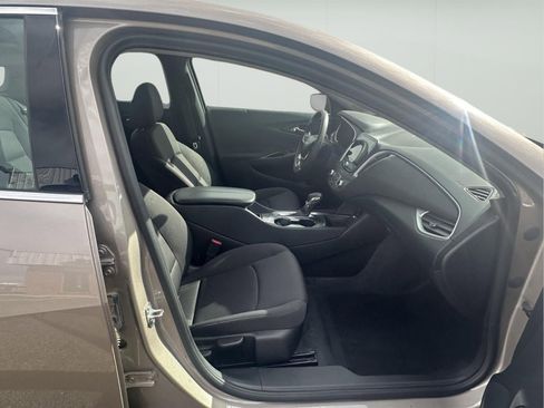 Used 2023 Chevrolet Malibu LT w/ Driver Confidence Package image 34