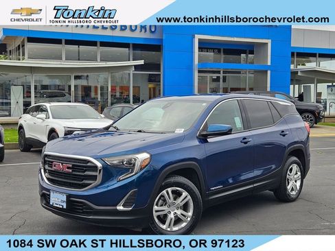 Used 2020 GMC Terrain SLE AWD/4WD image 1