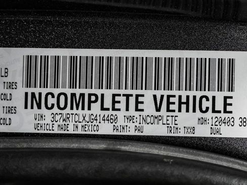 Used 2018 RAM 3500 Tradesman w/ Chrome Appearance Group AWD/4WD image 56