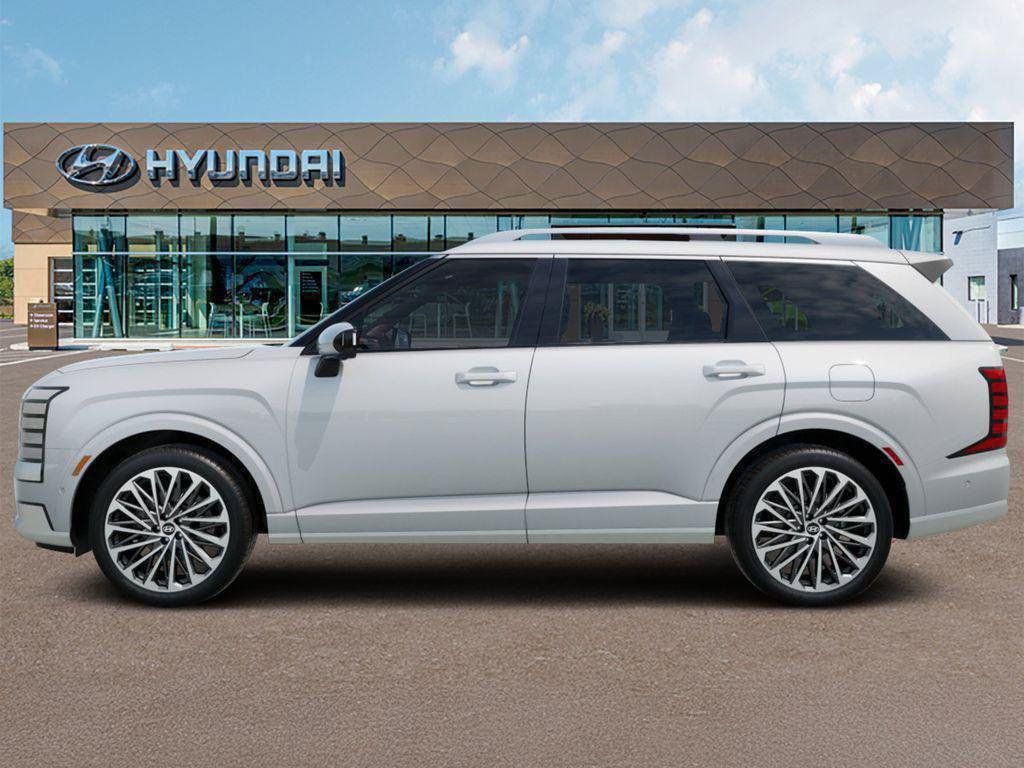 New 2027 Hyundai Palisade Calligraphy FWD image 3