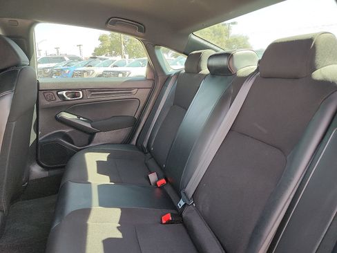 Used 2022 Honda Civic Sport image 12
