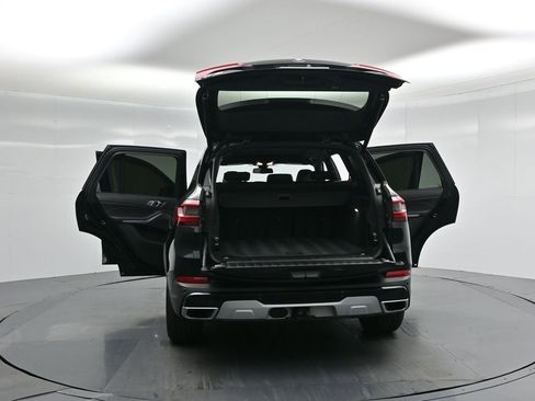 Used 2021 BMW X5 sDrive40i w/ Convenience Package image 35