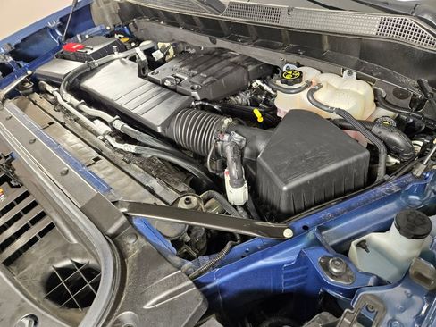 Used 2024 Chevrolet Silverado 1500 Custom image 23