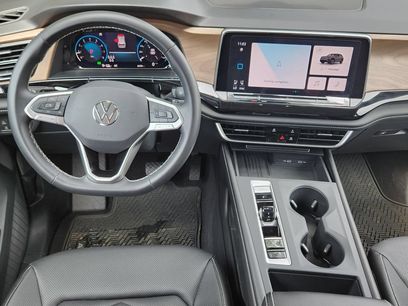 New 2026 Volkswagen Atlas SE