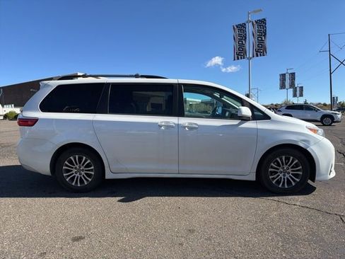 Certified 2019 Toyota Sienna XLE w/ XLE Navigation Package image 2