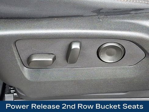 Used 2025 Chevrolet Tahoe High Country image 31