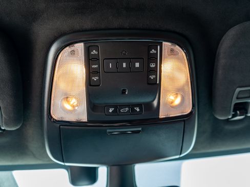 Used 2019 Jeep Grand Cherokee Trackhawk AWD/4WD image 44