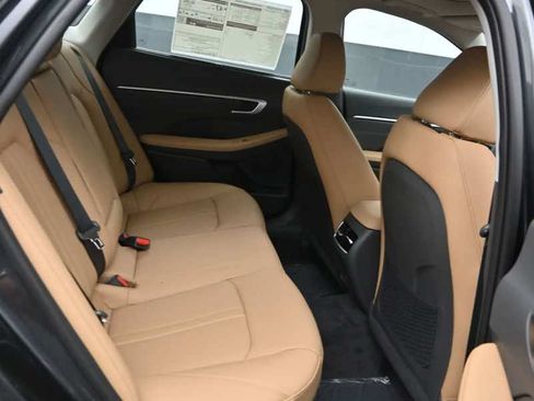 New 2026 Hyundai Sonata Limited FWD image 12