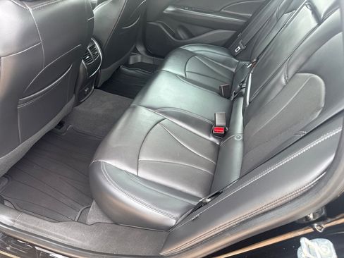 Used 2019 Buick LaCrosse Essence w/ Sun and Shade Package AWD/4WD image 16