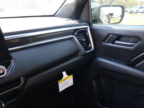 New 2026 GMC Canyon Elevation w/ Convenience Package image 29