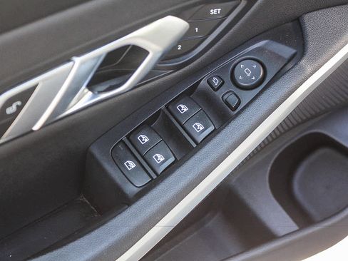 Used 2019 BMW 330i Sedan RWD image 19