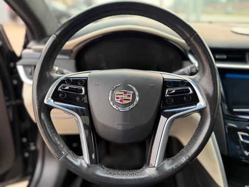 Used 2014 Cadillac XTS Platinum FWD image 30
