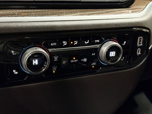 New 2026 Chevrolet Silverado 1500 LT image 19