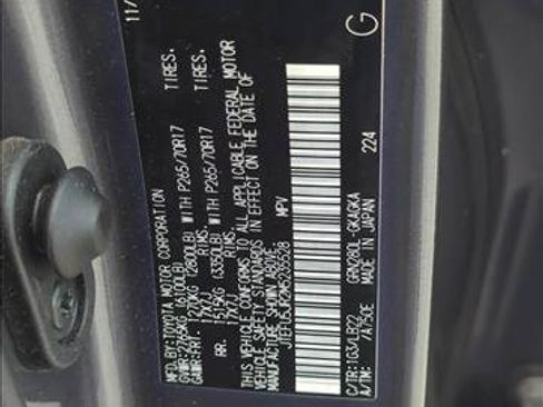 Used 2021 Toyota 4Runner SR5 Premium w/ Moonroof Package RWD image 2