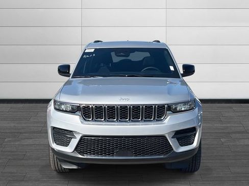 New 2025 Jeep Grand Cherokee Laredo X w/ Luxury Tech Group I image 8