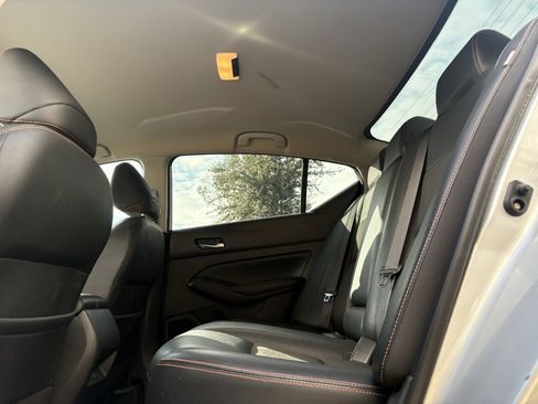 Used 2019 Nissan Altima 2.5 SR image 12