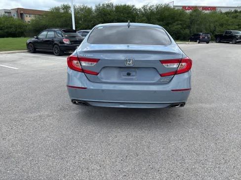 Used 2022 Honda Accord Touring image 4