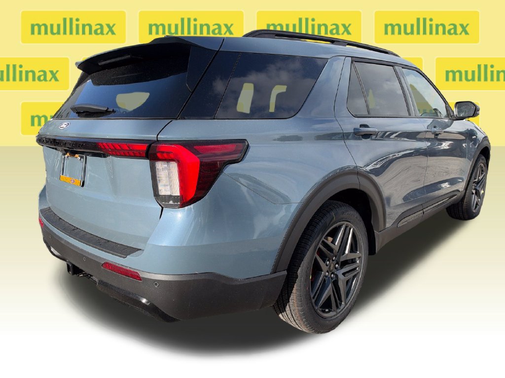 New 2027 Ford Explorer ST-Line w/ Premium Package RWD image 16