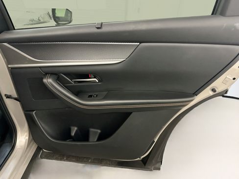 Used 2024 MAZDA CX-90 3.3 Turbo w/ Preferred Plus AWD/4WD image 34