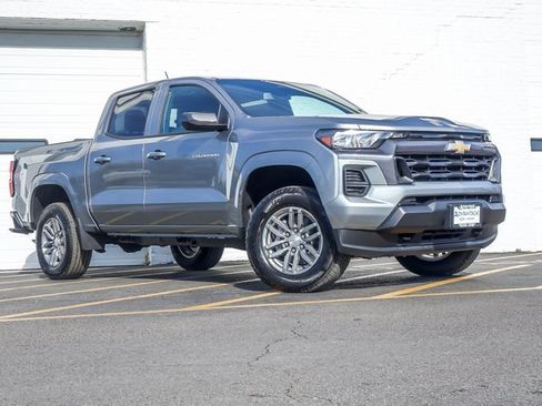 New 2026 Chevrolet Colorado LT image 2