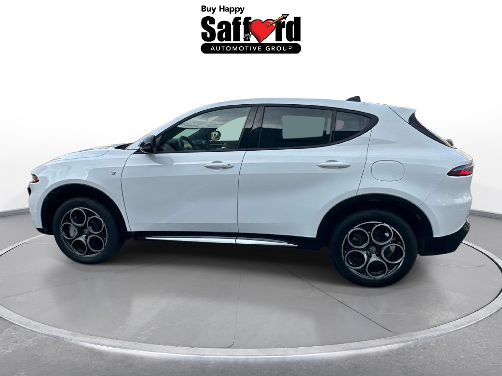 Used 2024 Alfa Romeo Tonale Ti AWD/4WD image 4