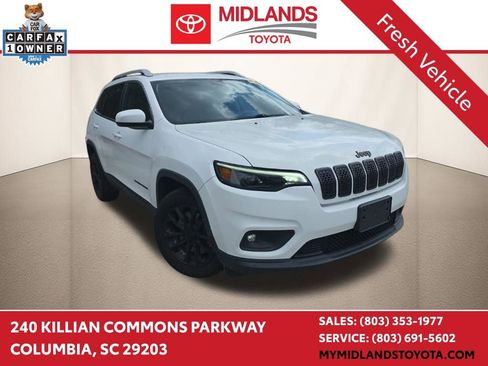 Used 2019 Jeep Cherokee Latitude w/ Popular Appearance Group image 1