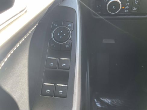 Certified 2023 Ford Explorer Limited image 30