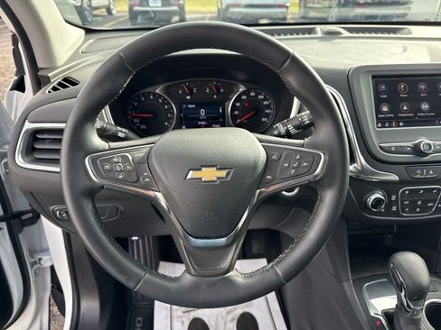 Certified 2024 Chevrolet Equinox LT image 11