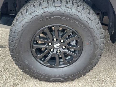 Certified 2024 Ford F150 Raptor AWD/4WD image 9