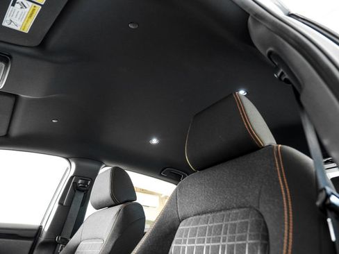 Used 2025 Honda HR-V Sport image 36