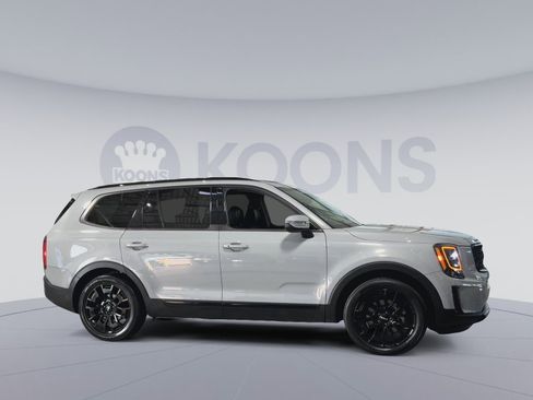 Used 2022 Kia Telluride EX w/ EX Premium Package image 12
