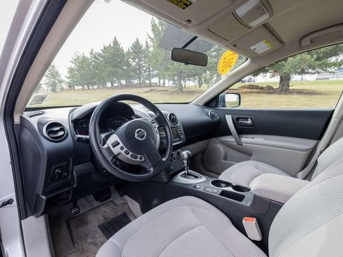 Used 2012 Nissan Rogue SV FWD image 14