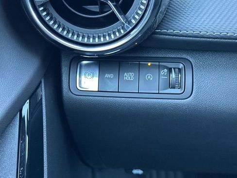 New 2026 Chevrolet Equinox LT image 34