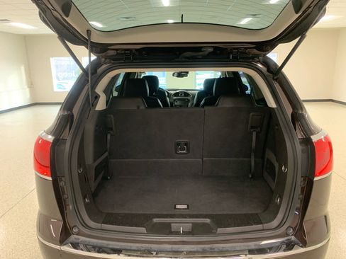 Used 2015 Buick Enclave Leather image 7