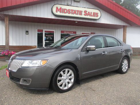 Used 2010 Lincoln MKZ FWD image 1