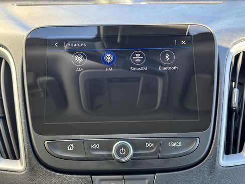 Used 2023 Chevrolet Malibu LT image 21