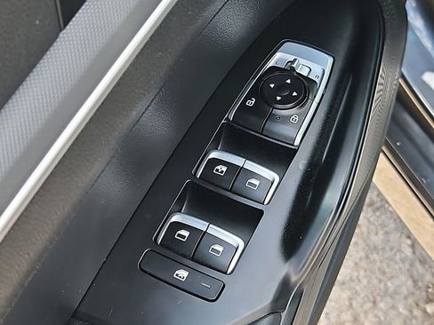 Used 2023 Kia K5 LXS FWD image 13