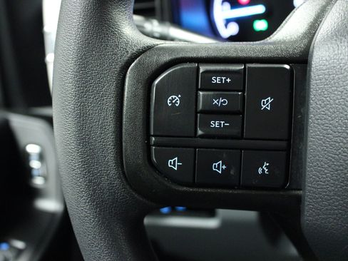 Used 2024 Ford F350 XL w/ 360-Degree Camera Package RWD image 20