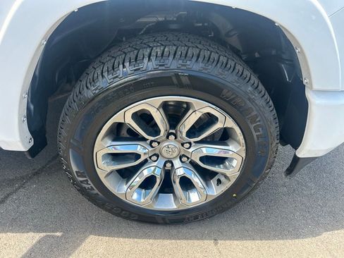 Used 2022 RAM 1500 Laramie w/ Sport Appearance Package AWD/4WD image 31