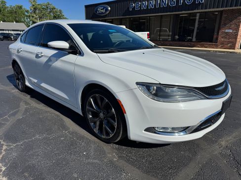 Used 2016 Chrysler 200 C w/ Premium Group AWD/4WD image 9