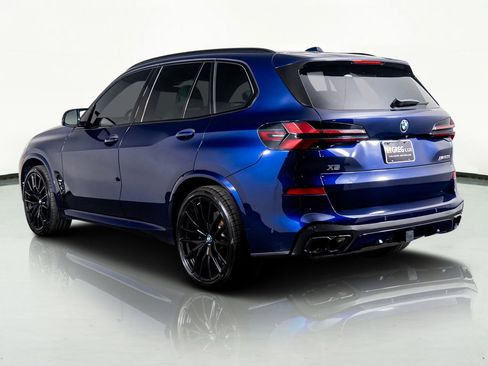 Used 2025 BMW X5 M60i w/ Premium Essential Package image 15