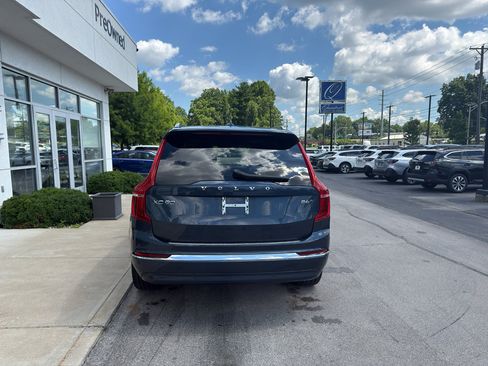 Used 2023 Volvo XC90 B6 Ultimate w/ Protection Package Premier AWD/4WD image 4