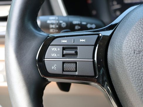 Used 2023 Honda Pilot Elite image 20