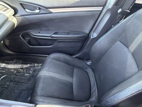 Used 2021 Honda Civic Sport image 12