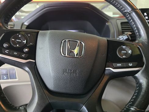 Used 2018 Honda Odyssey EX-L image 27