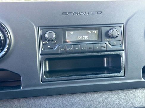 Used 2023 Mercedes-Benz Sprinter 3500 image 26