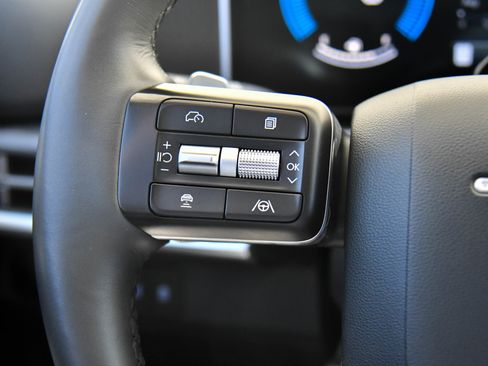 Used 2024 Hyundai Santa Fe SEL image 36