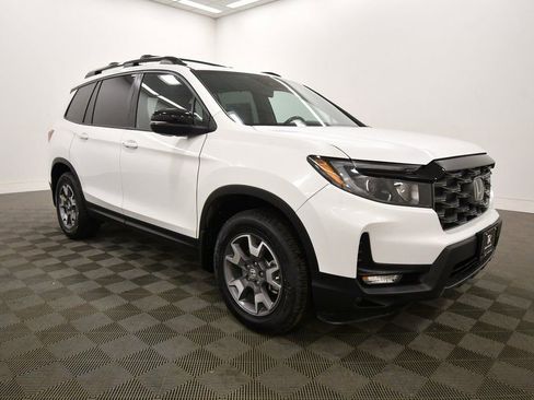 Certified 2022 Honda Passport TrailSport image 10